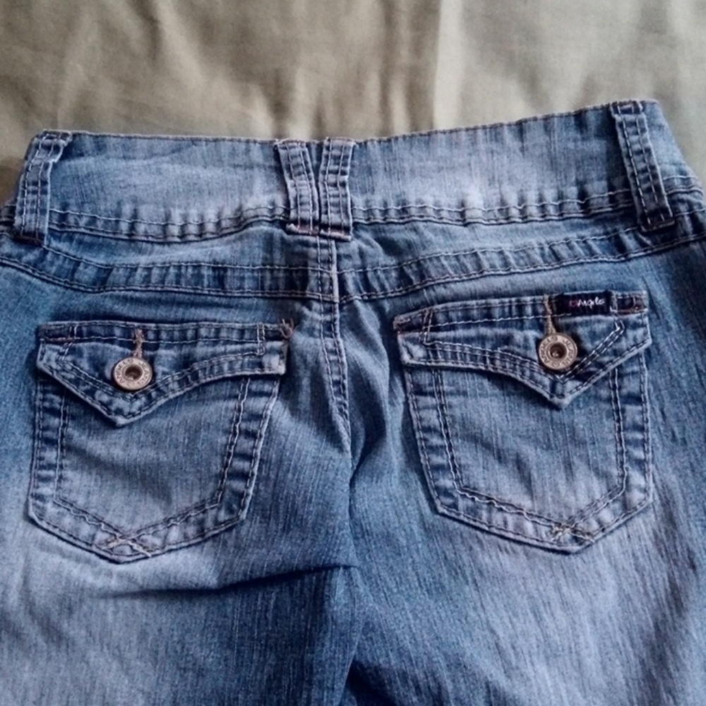 Angels Capris - Picture 5 of 5